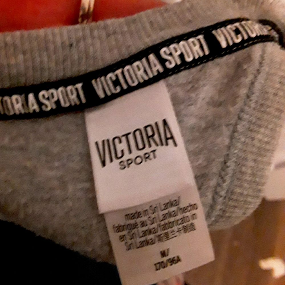 Victoria Sport tank top